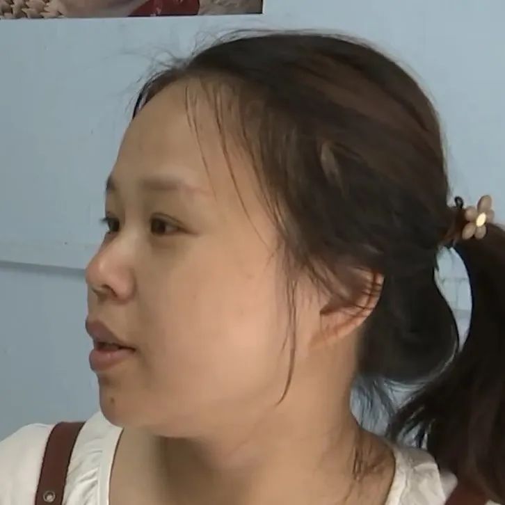 DƬ